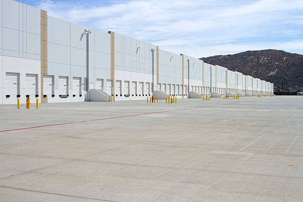istock Logistics Manufacturing Building For Rent 470642182