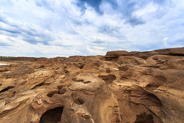 istock Unseen Thailand grand canyon sam pan bok at ubonratchathani 470652112