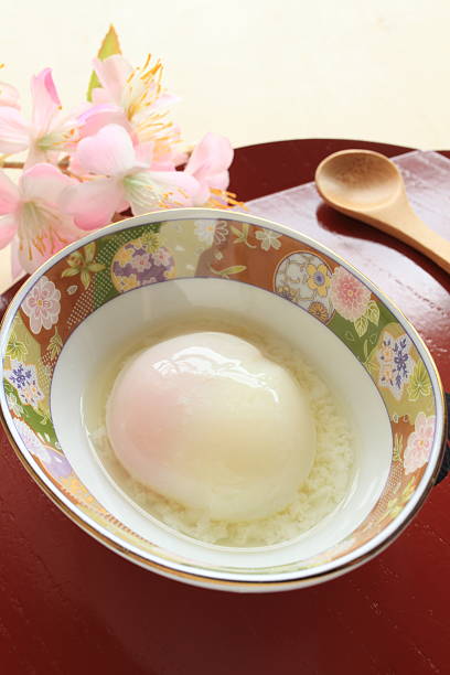 日本 osentamago のクローズアップ - poached egg ストックフォトと画像