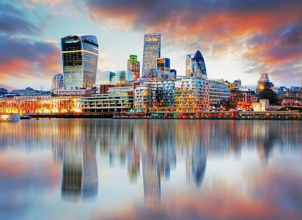skyline de londres - london england business financial district downtown district imagens e fotografias de stock