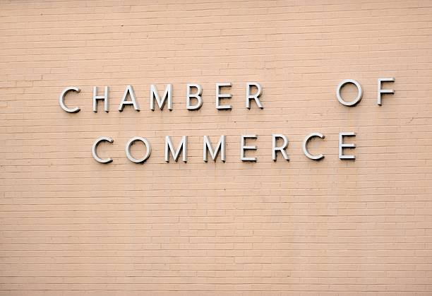 istock Chamber of commerce sign 470731906