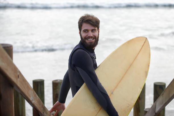 istock Dude, you've seriously gotta come in! 470747699