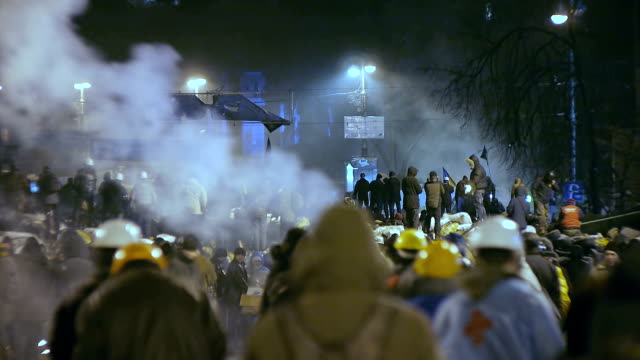 Protesters on barricades in Kiev - Euromaidan