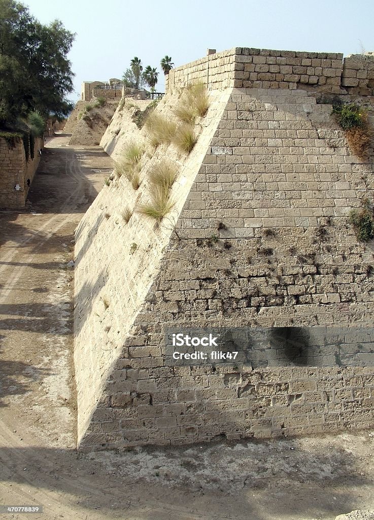 Galilea fortaleza.  Antigua Caesarea - Foto de stock de Arqueología libre de derechos