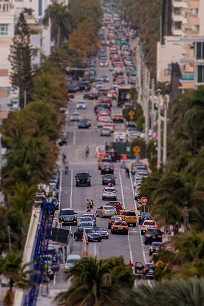 istock Busy Street in Miami Beach Vertical 470902470