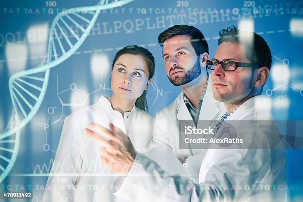 Genetic Engineering Stock Photo - Download Image Now - Teamwork, Healthcare And Medicine, Laboratory