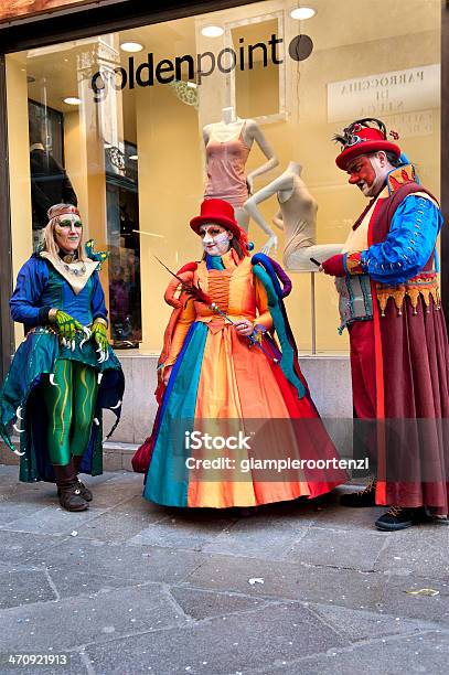 Foto de Máscara De Carnaval De Veneza e mais fotos de stock de Abstrato - Abstrato, Aniversário de 40 anos, Boneca