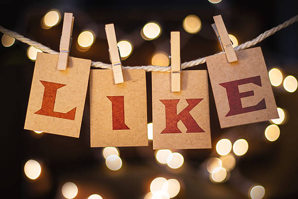 istock Like Concept Clipped Cards and Lights 470951066