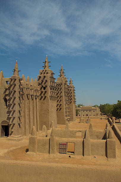 Djenne, Mali The sand mosque of Djenne, Mali Mali stock pictures, royalty-free photos & images