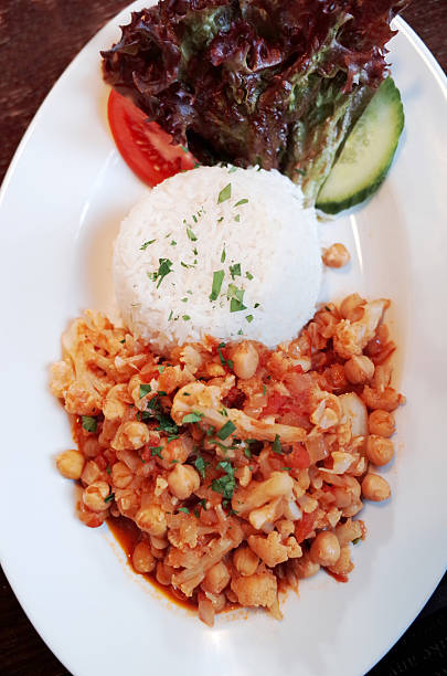 istock Vegetarian meal with chickpeas and cauliflower 470964363