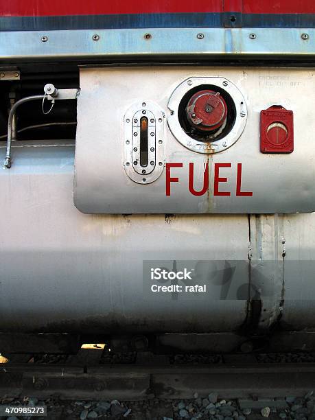 Pociąg Ze Zbiorników Paliwa - zdjęcia stockowe i więcej obrazów Bez ludzi - Bez ludzi, Diesel - Rodzaj paliwa, Fotografika