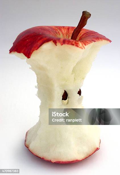 사과나무 속심 사과에 대한 스톡 사진 및 기타 이미지 - 사과, 사과 속심, 씨앗