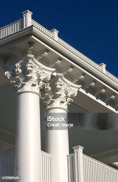 Foto de Colunas Ornamentadas e mais fotos de stock de Arquitetura - Arquitetura, Coluna arquitetônica, Coríntio