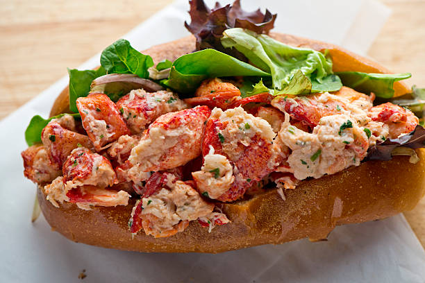istock Maine Lobster Roll Classic American Sandwich 470989932