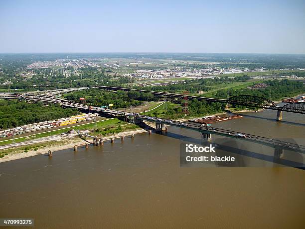 Foto de St Louisrio Mississippi e mais fotos de stock de Illinois - Illinois, Antena - Equipamento de telecomunicações, Arquitetura