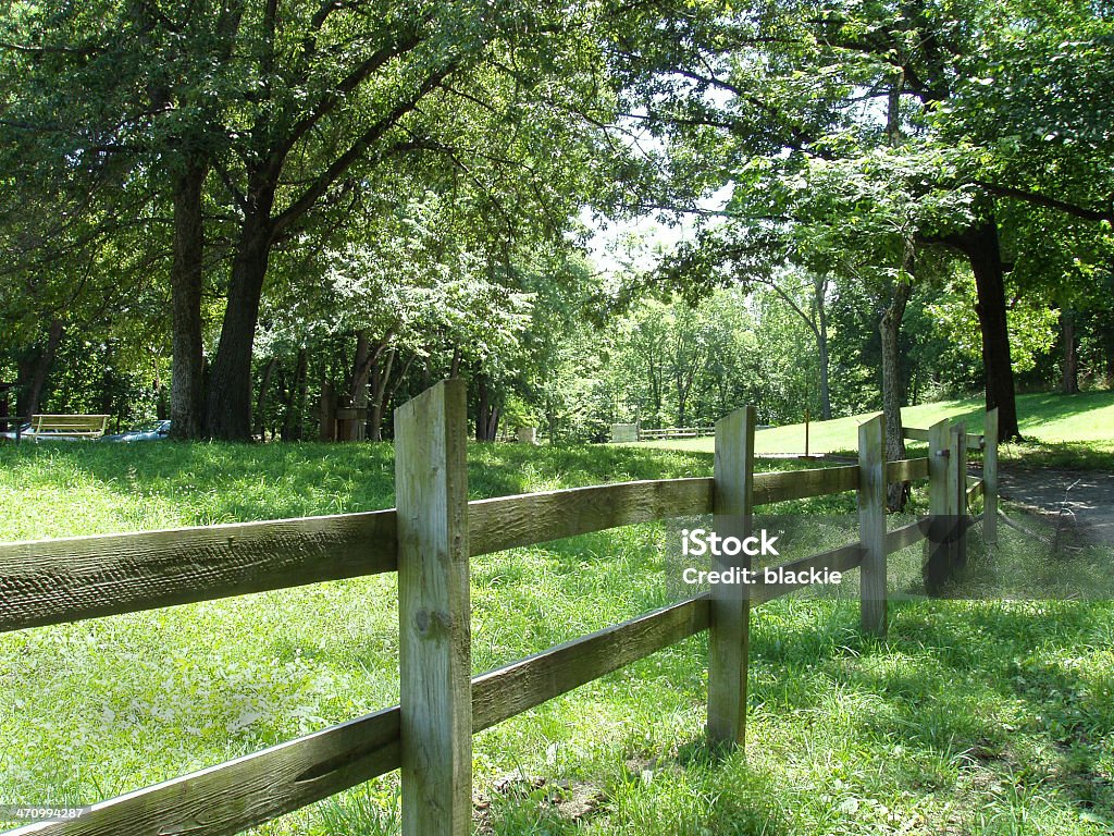 Pays voisin - Photo de Clôture libre de droits