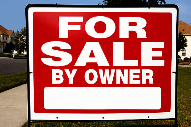 istock For Sale by Owner sign 470994847
