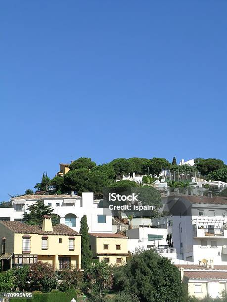 Vista Da Cidade Mediterrânica - Fotografias de stock e mais imagens de Apartamento - Apartamento, Azul, Casa