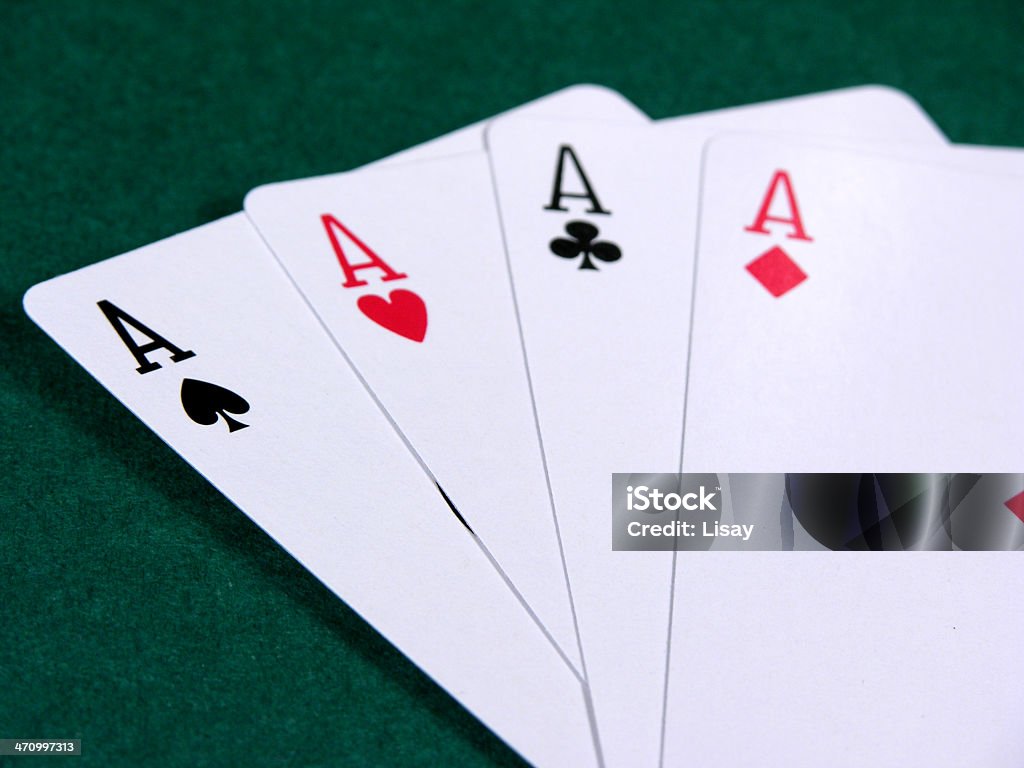 A Aces-as quatro ações - Foto de stock de Aposta royalty-free