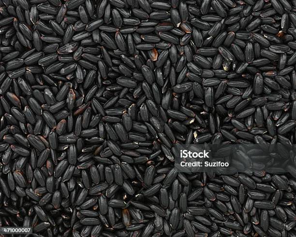 Schwarzer Reis Stockfoto und mehr Bilder von Schwarzer Reis - Schwarzer Reis, Schwarz - Farbe, Reis - Grundnahrungsmittel