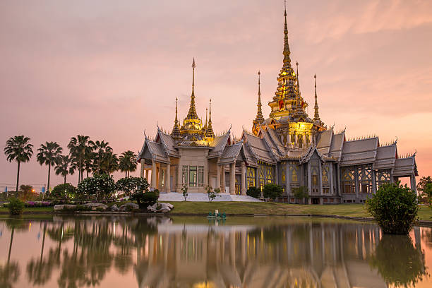 istock The beautiful temple made from marble and cement 471005598