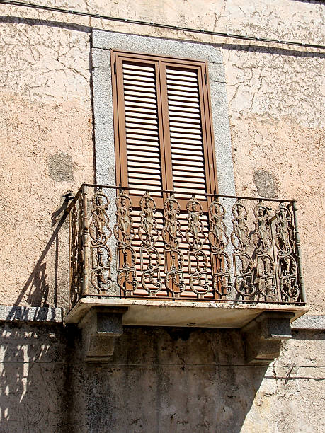 Ornato con balcone - foto stock