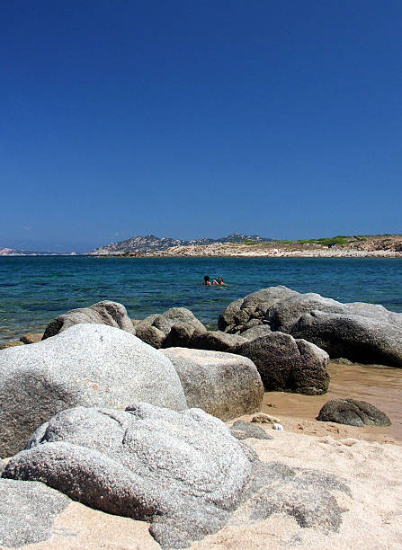 Rock sabbia, mare, cielo - foto stock