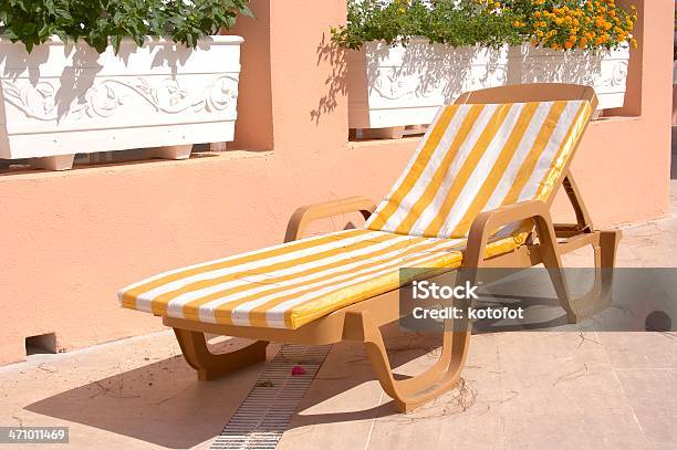 Chaiselongue - Fotografias de stock e mais imagens de Cadeira - Cadeira, Calor, Desporto