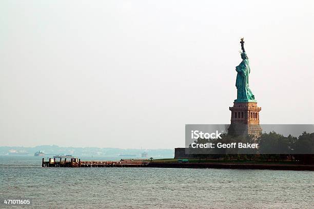 Protezione Liberty - Fotografie stock e altre immagini di Acqua - Acqua, Colore verde, Composizione orizzontale