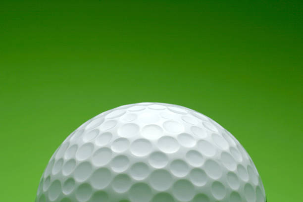 pallina da golf - golf ball circle ball curve foto e immagini stock