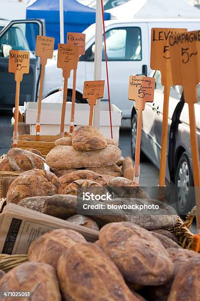 Agricultores Mercado Pão - Fotografias de stock e mais imagens de Atividades de Fim de semana - Atividades de Fim de semana, Comida, Comida e Bebida
