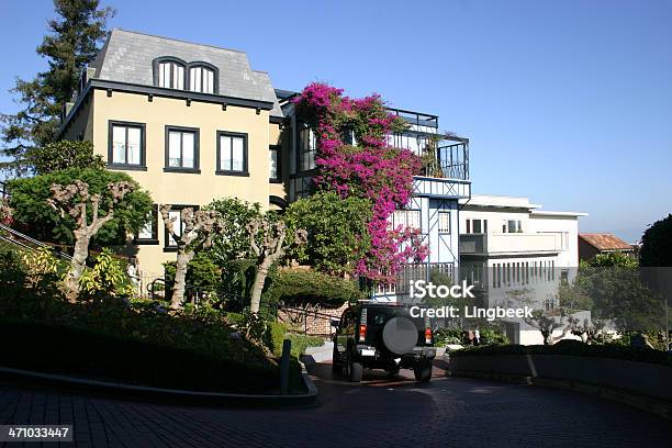 Lombard Street San Francisco - zdjęcia stockowe i więcej obrazów Rezydencja - Rezydencja, Sąsiad, Kierować