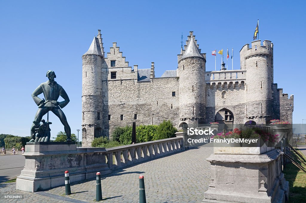 Castle in Antwerp: The Steen View of the "Steen" (stone) castle. It was one of the earliest buildings in Antwerp constructed in stone. Built in the 13th century. Antwerp City - Belgium Stock Photo