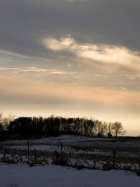 istock Sun sets on a beautiful winter day. 471035353