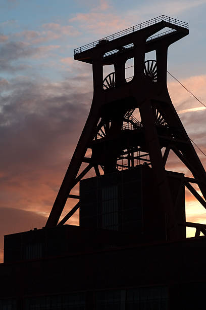 istock shaft tower 