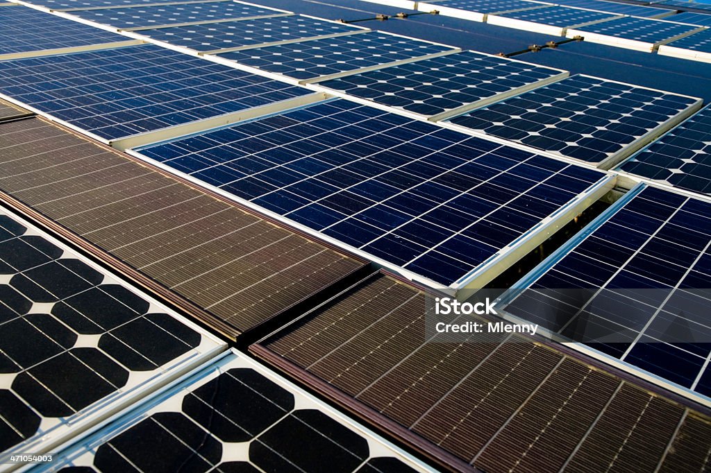 Pannello solare 03 - Foto stock royalty-free di Ambiente