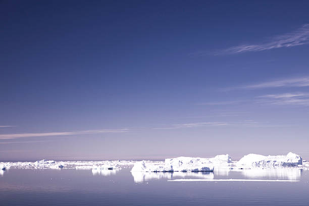 antártico pôr-do-sol - rough antarctica wintry landscape south pole - fotografias e filmes do acervo