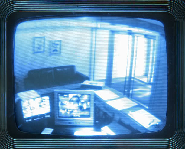 istock CCTV Monitor, Close-Up 471055003