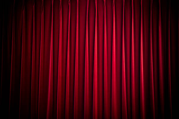 красный театр бархатные шторы - curtain velvet red stage стоковые фото и изображения