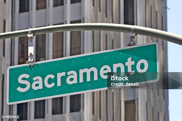 Segno Del Sacramento Street - Fotografie stock e altre immagini di Boulevard - Boulevard, California, Colore verde