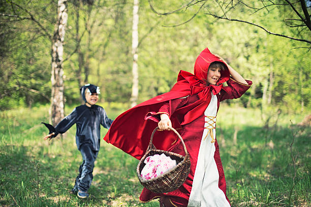istock Big Bad Wolf chasing the Little Red Riding Hood 471057924