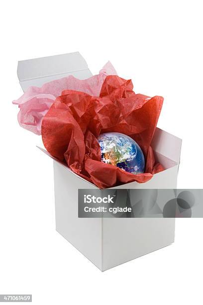 Erde In Geschenkbox Umweltkonzept Stockfoto und mehr Bilder von Einwickelpapier - Einwickelpapier, Geschenk, Planet Erde