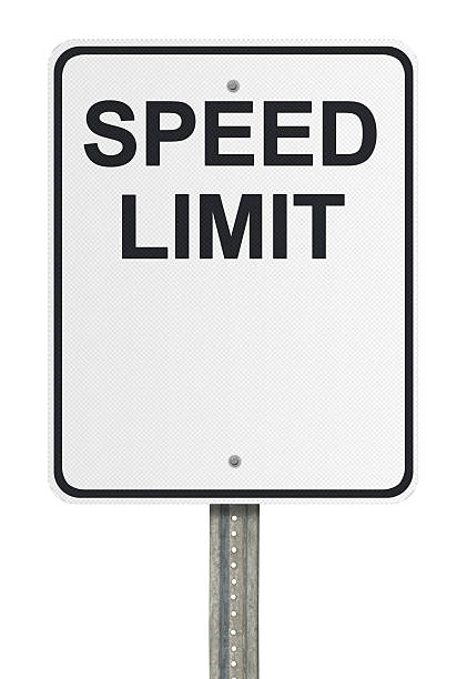 leere speed limit. teil unserer ein zeichen-serie - geschwindigkeitsbegrenzung stock-fotos und bilder