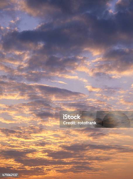 Sonnenuntergang Stockfoto und mehr Bilder von Abenddämmerung - Abenddämmerung, Begehren, Bildhintergrund