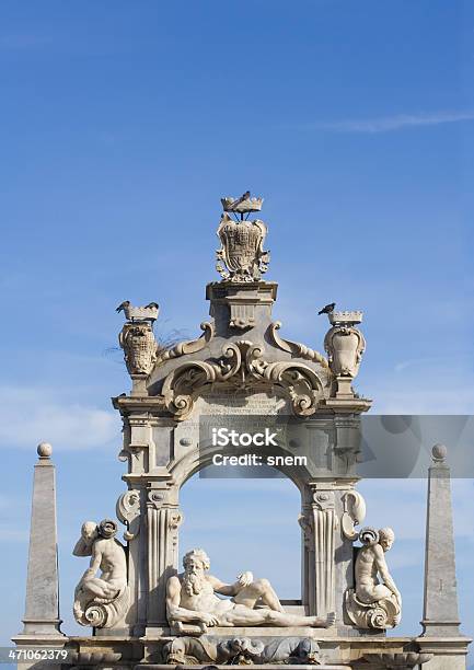 바로크 조각 분수 나폴리 0명에 대한 스톡 사진 및 기타 이미지 - 0명, 17세기, 건축