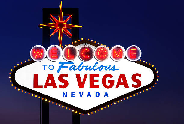 cartel de las vegas - welcome to fabulous las vegas sign photography landmarks travel locations fotografías e imágenes de stock