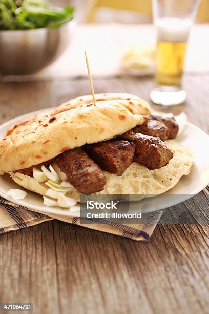 Carne Grelhado Dumplings Com Cebolinha E Pão Torrado - Fotografias de stock e mais imagens de Bebida