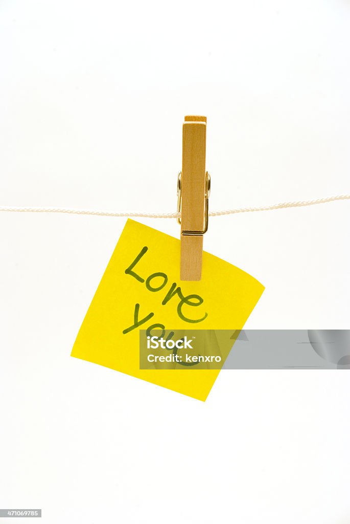 "love you", auf einem clothespeg postit - Lizenzfrei Abschicken Stock-Foto