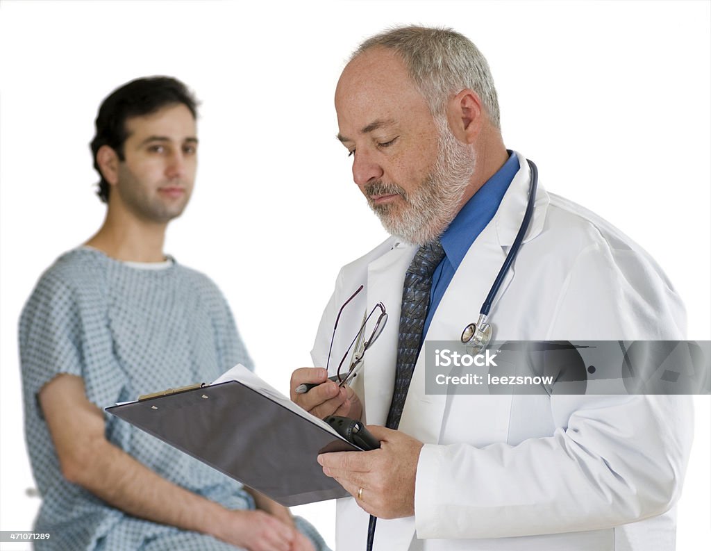 Médico y paciente sobre blanco - Foto de stock de Adulto libre de derechos