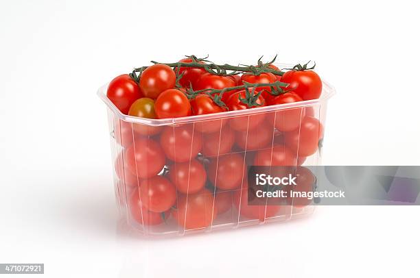 Tomate Cereja - Fotografias de stock e mais imagens de Caixa - Caixa, Molho de Tomate - Molho, Tomatinho